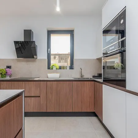 Vikendica Lovely In Mandre