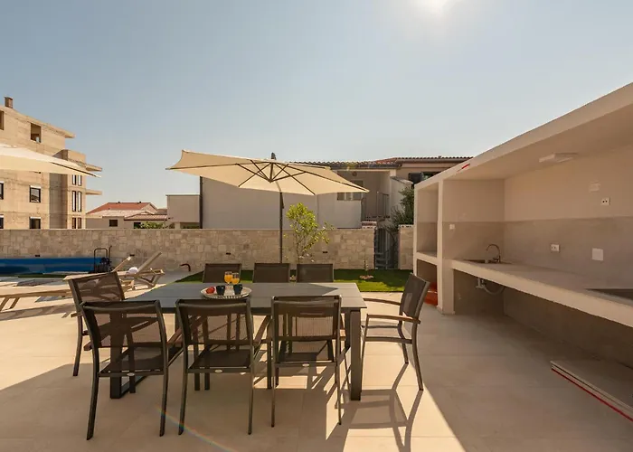 Lovely In Vikendica *